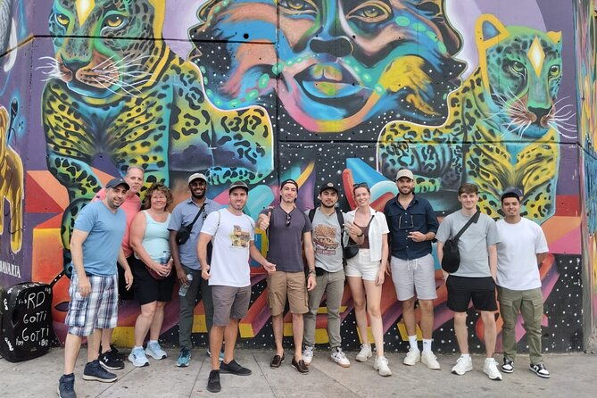 comuna-13-history-and-graffiti-tour-with-cable-car