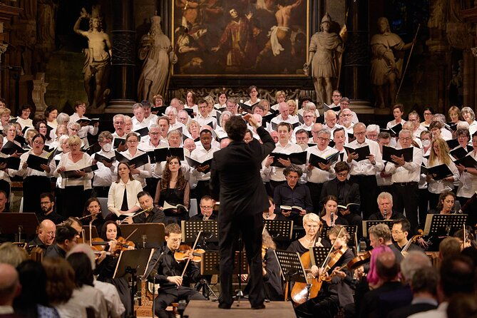 concert-at-viennas-st-stephens-cathedral
