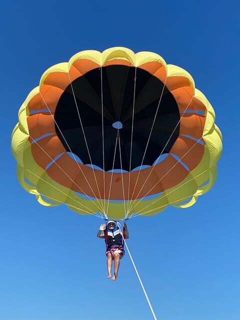 Conero Riviera: Parasailing Experience - Why This Parasailing Experience Stands Out