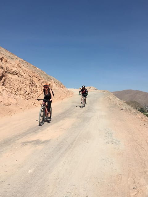 congata-rover3-hours-bike-ride-tour-in-arequipa