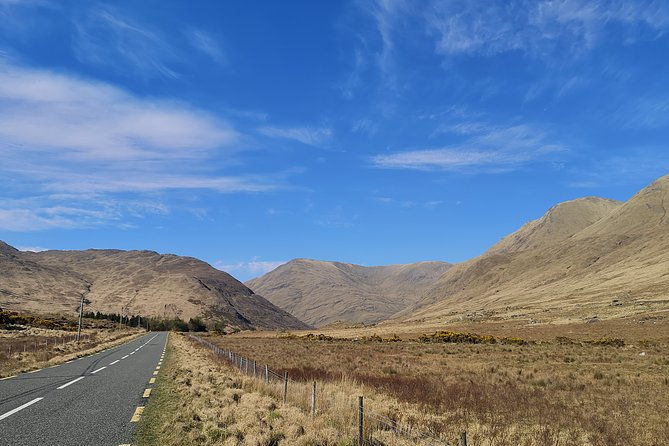 connemara-kylemore-abbey-and-doolough-valley-full-day-private-tour-from-galway-2