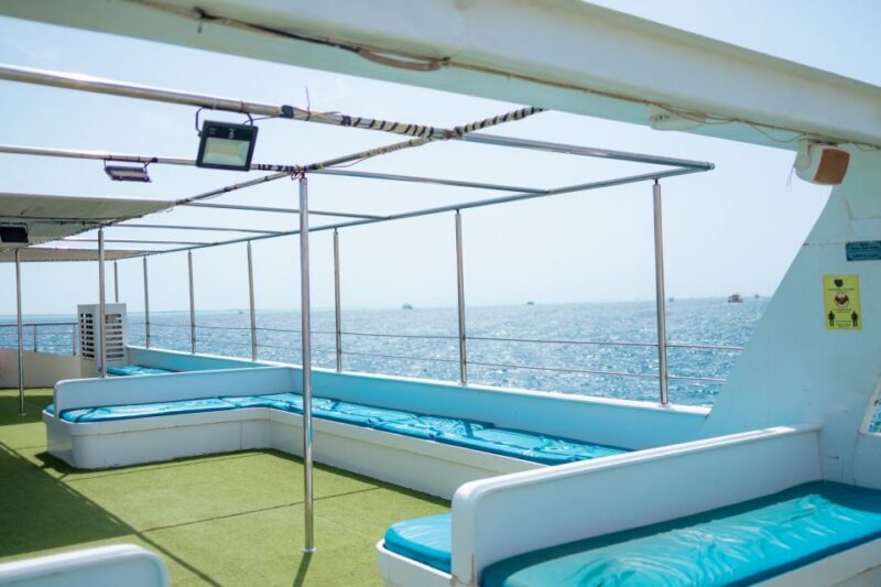 Conquest 2 Hour Semi Submarine with snorkeling from Hurghada - FAQ