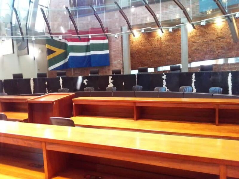 Constitutional Hill and Soweto 5 hours tour. - Key Points