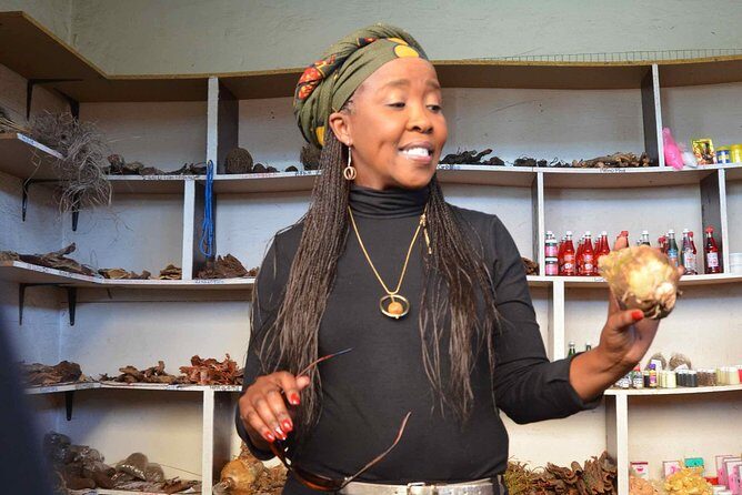 Contrast Tour Including Sandton, Alexandra, Johannesburg and Soweto - Key Points