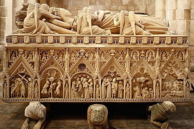convent-of-christ-batalha-and-alcobaca-monasteries-tour-from-lisbon