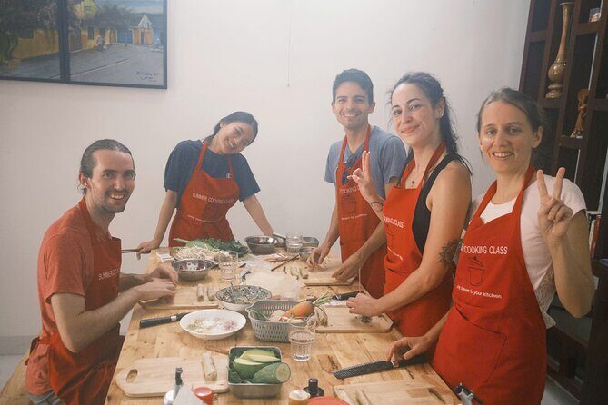 Cook 5 Dishes Authentic Vietnam Food and Market Adventure - A Closer Look at the Tour Experience