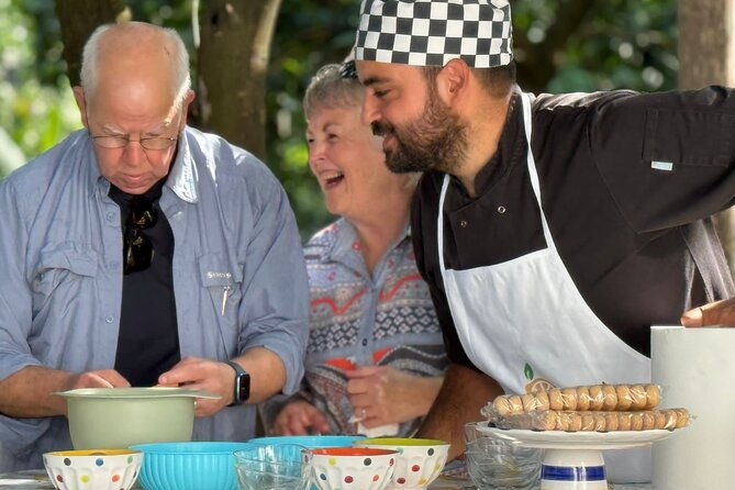 cook-and-eat-in-a-citrus-grove-in-sorrento