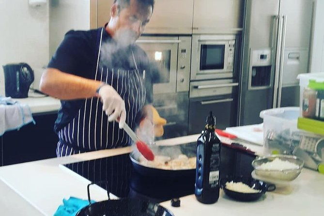 cooking-class-and-dinner-with-chef-roberto