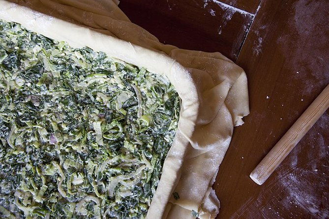 cooking-class-in-athens-learn-the-art-of-phyllo-with-christina-2