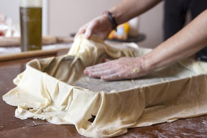 cooking-class-in-athens-learn-the-art-of-phyllo-with-christina-2