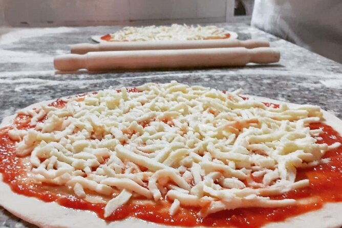 cooking-class-in-the-heart-of-rome-pizza-and-tiramisu-making