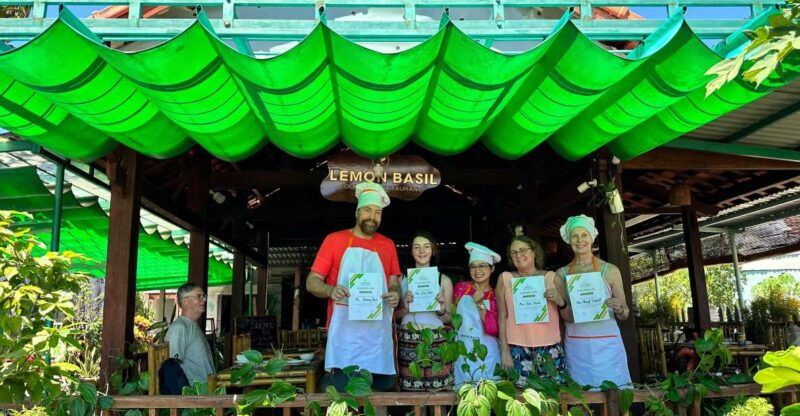 cooking-class-in-tra-que-organic-vegetable-village