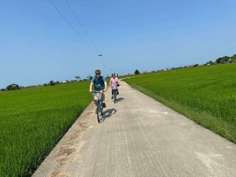 Cooking class in Tra Que village and lantern making - What Makes This Tour Special?