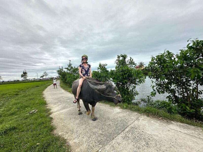 cooking-class-in-tra-que-village-and-lantern-making