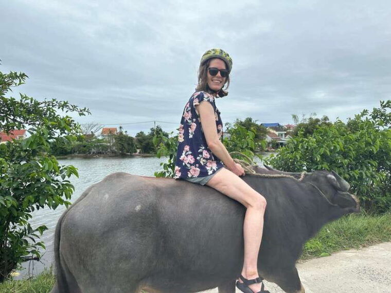 cooking-class-in-tra-que-village-and-lantern-making