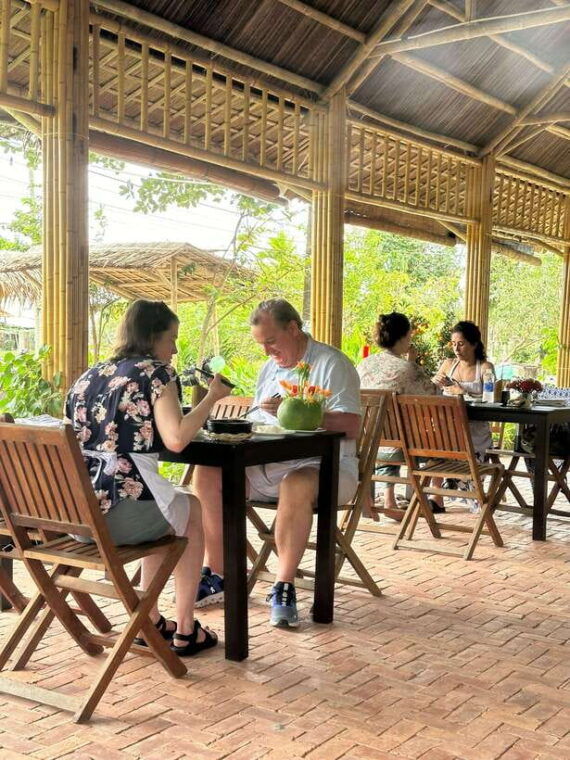cooking-class-in-tra-que-village-and-lantern-making