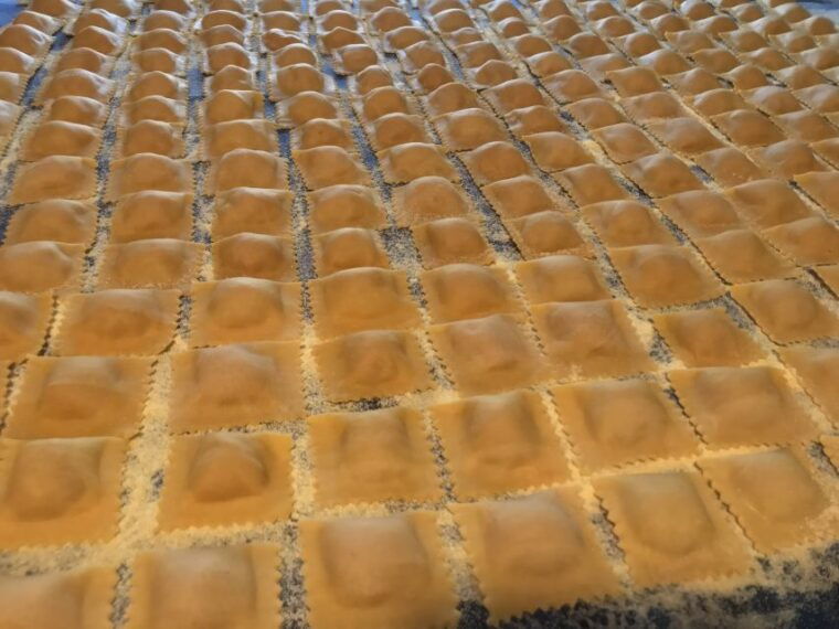 cooking-class-local-tradition-food-and-beverage