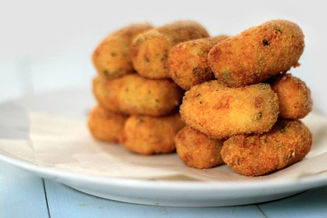 cooking-class-lunch-time-harvest-in-villa-in-sorrento