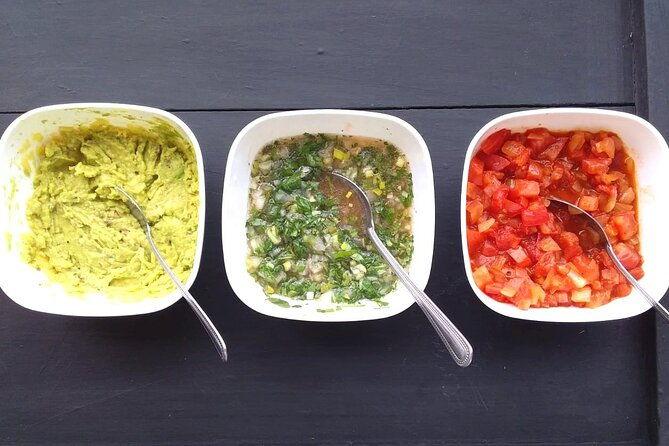cooking-class-street-food-mojito-making