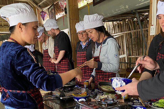 Cooking Class with Locals Chef in Tra Que Herbs Village - What to Expect from the Cooking Class Experience