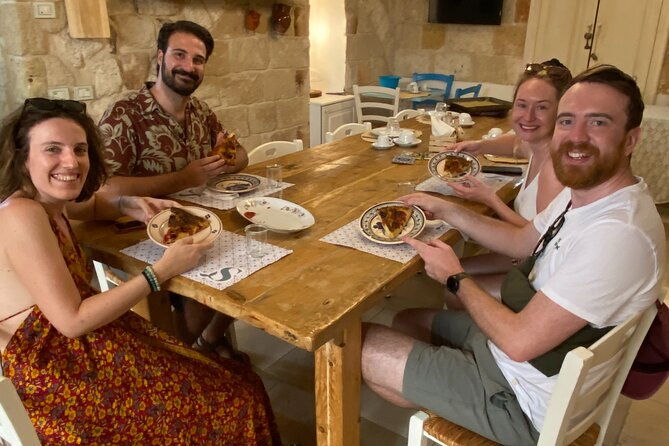 cooking-lesson-in-a-typical-house-in-polignano-with-aperitif