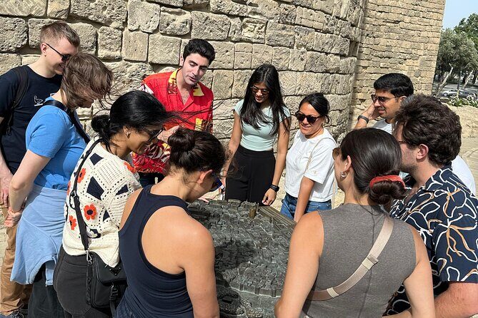 Coolest Baku Walking Tour - Practical Tips for Participants