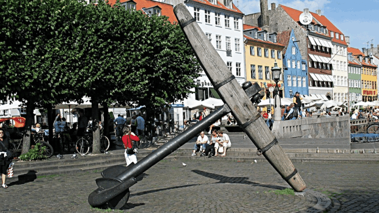 copenhagen-city-highlights-guided-tour-by-app