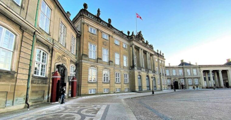 copenhagen-guided-bike-tour-in-french-with-own-bike
