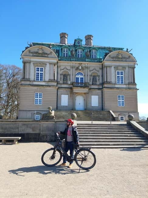 Copenhagen: Guided Tour Deer Park in Klampenborg - A Closer Look at the Tour Experience