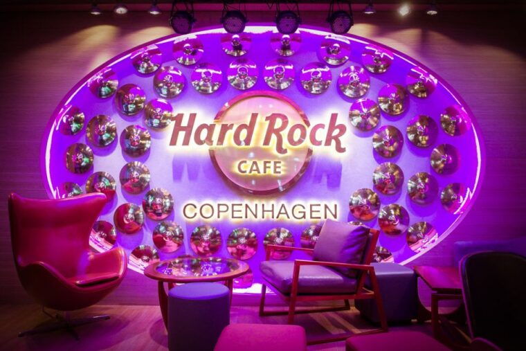 copenhagen-hard-rock-cafe-with-set-menu-for-lunch-or-dinner