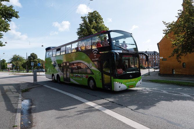 copenhagen-highlights-hop-on-hop-off-bus-classic-copenhagen