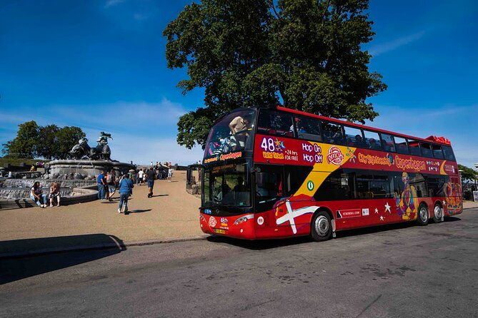 copenhagen-highlights-hop-on-hop-off-bus-classic-copenhagen