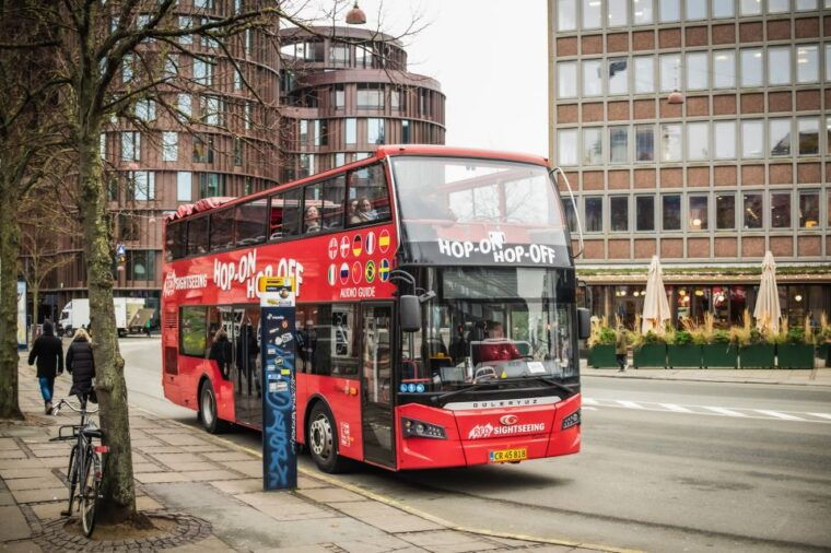 copenhagen-hop-on-hop-off-bus-tour-with-boat-tour-option