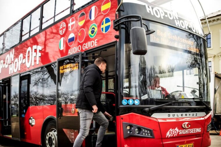 copenhagen-hop-on-hop-off-bus-tour-with-boat-tour-option
