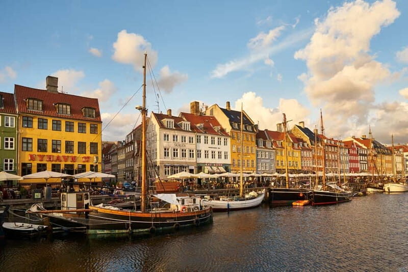 Copenhagen: Private 3-Hour Famous Landmarks Photography Tour - A Deep Dive into the Photography Tour