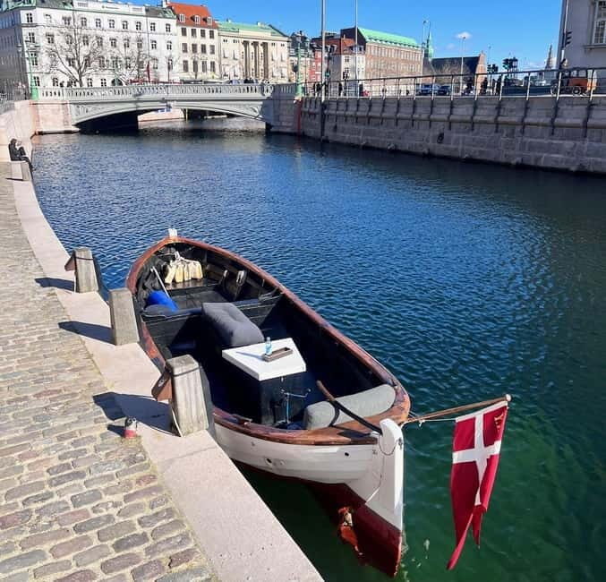 Copenhagen: Private Canal Tour in Vintage Wood Boat w/ Guide - An Intimate Look at the Experience