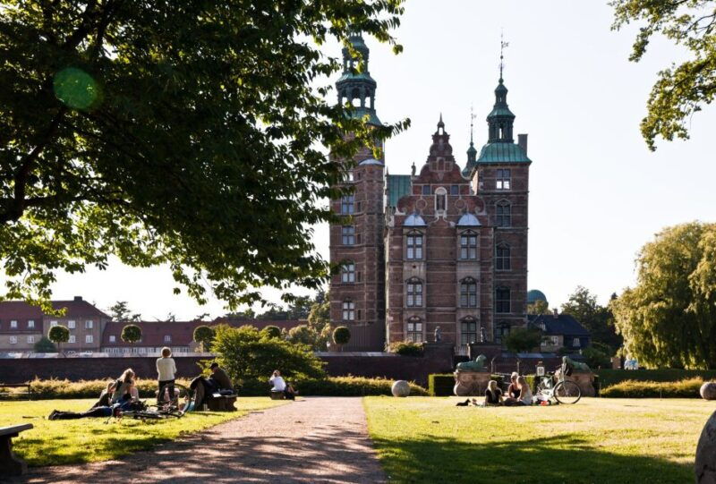 copenhagen-private-guided-walking-tour-of-rosenborg-castle