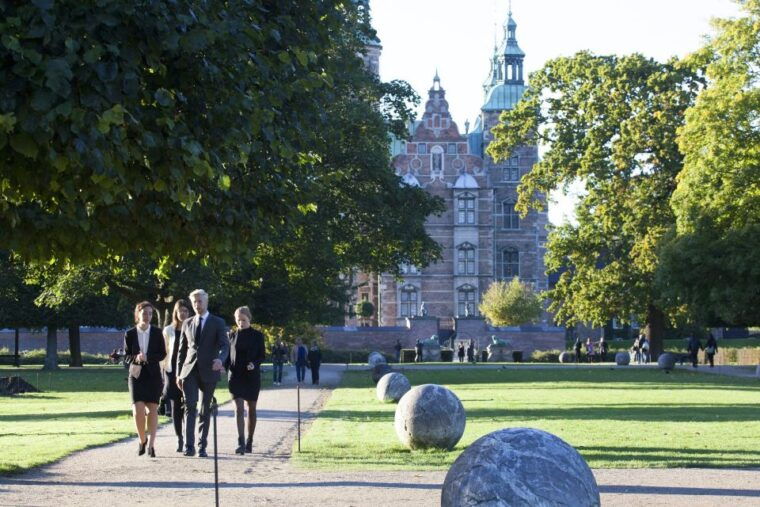 copenhagen-private-guided-walking-tour-of-rosenborg-castle