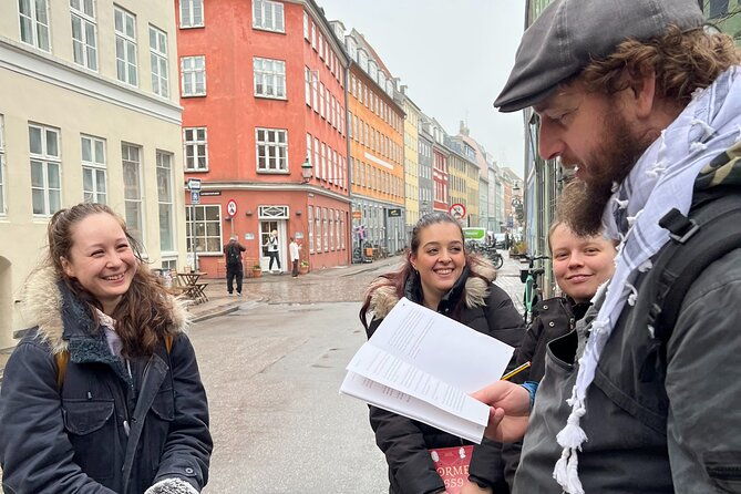 copenhagen-self-guided-murder-mystery-tour-by-amalienborg-palace