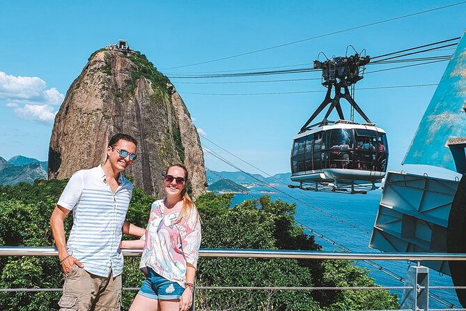 corcovado-train-and-sugarloaf-mountain-guided-tour-with-transfer