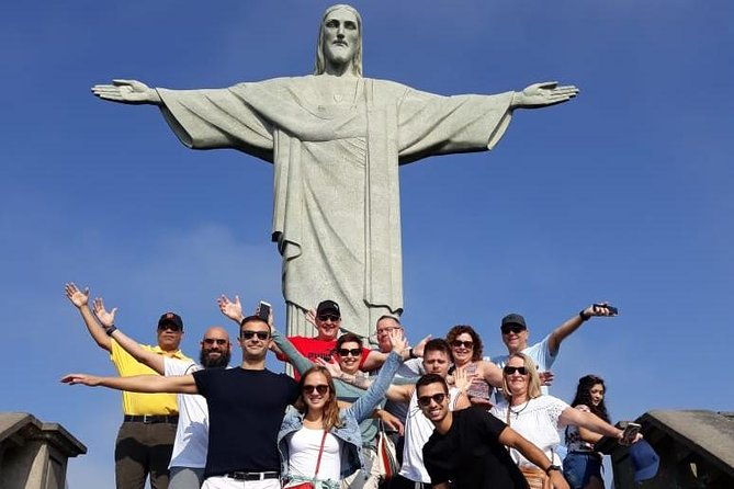 corcovado-with-christ-statue-be-one-of-the-first-to-get-there