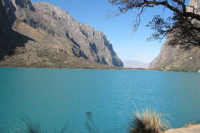 cordillera-blanca-lakes-lake-69-llanganuco-lakes-paron-lake