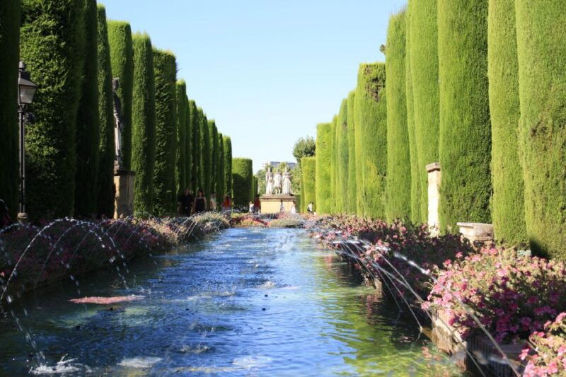 cordoba-alcazar-and-jewish-quarter-2-hour-guided-tour
