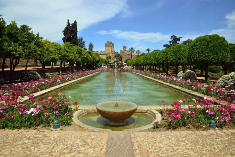 cordoba-guided-tour-of-the-mosque-jewish-quarter-alcazar