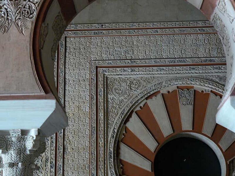 Córdoba: Medina Azahara Guided Tour with Shuttle Bus - Key Points