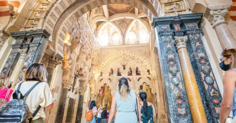 cordoba-mosque-jewish-quarter-synagogue-tour-with-ticket