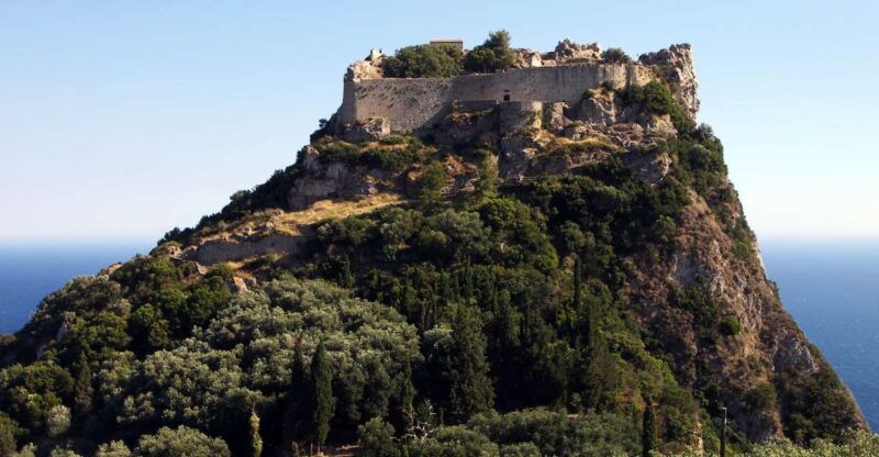 corfu-angel-castle-guided-hike-and-sunset