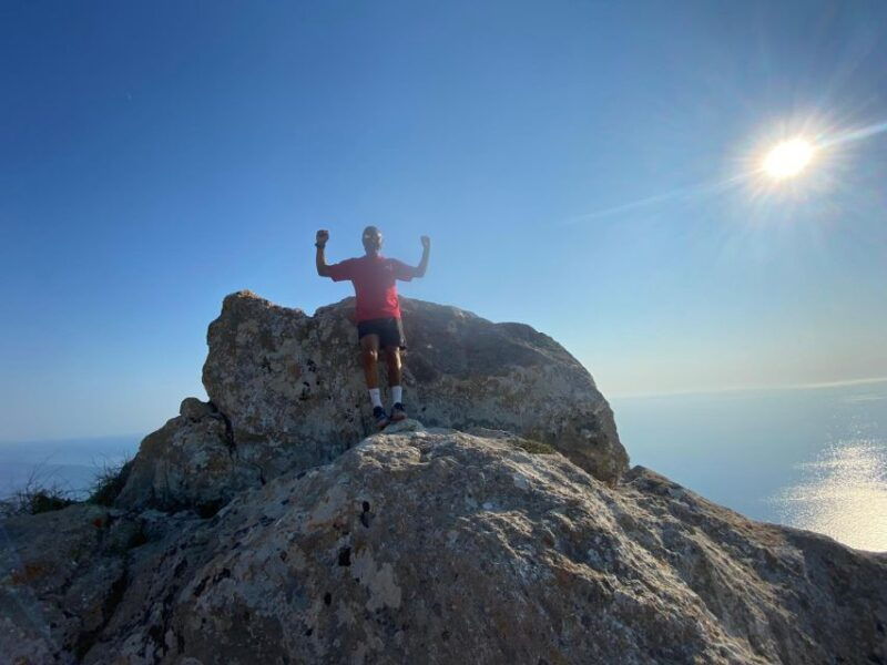 corfu-angel-castle-guided-hike-and-sunset