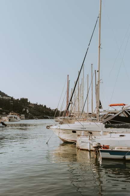 Corfu: Live Jazz Music and Local Stories at the Marina - Key Points
