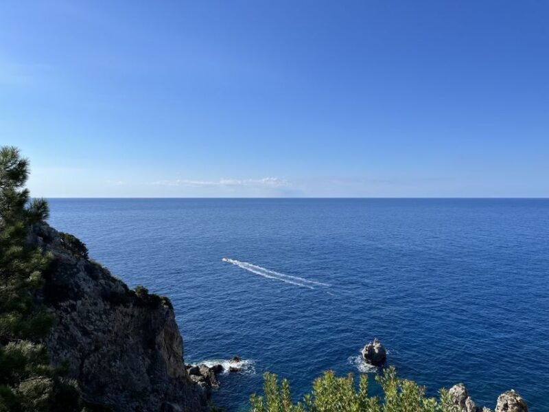corfu-palaiokastritsa-mouse-island-and-old-town-tour